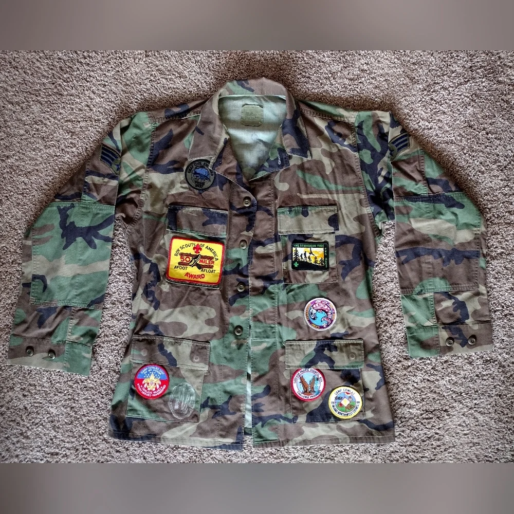Camo Army Jacket with Boyscouts Of America Merits And Patches - Picture 1 of 16